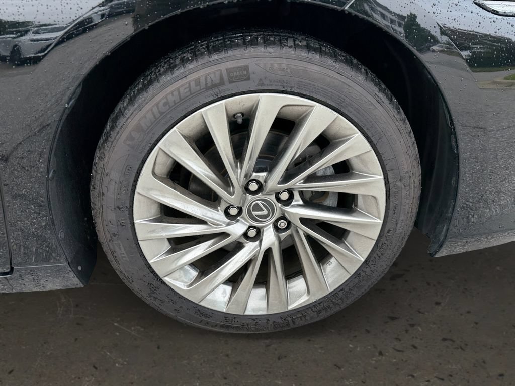 Used 2019 Lexus ES 350 w/ Accessory Package 2 FWD image 25