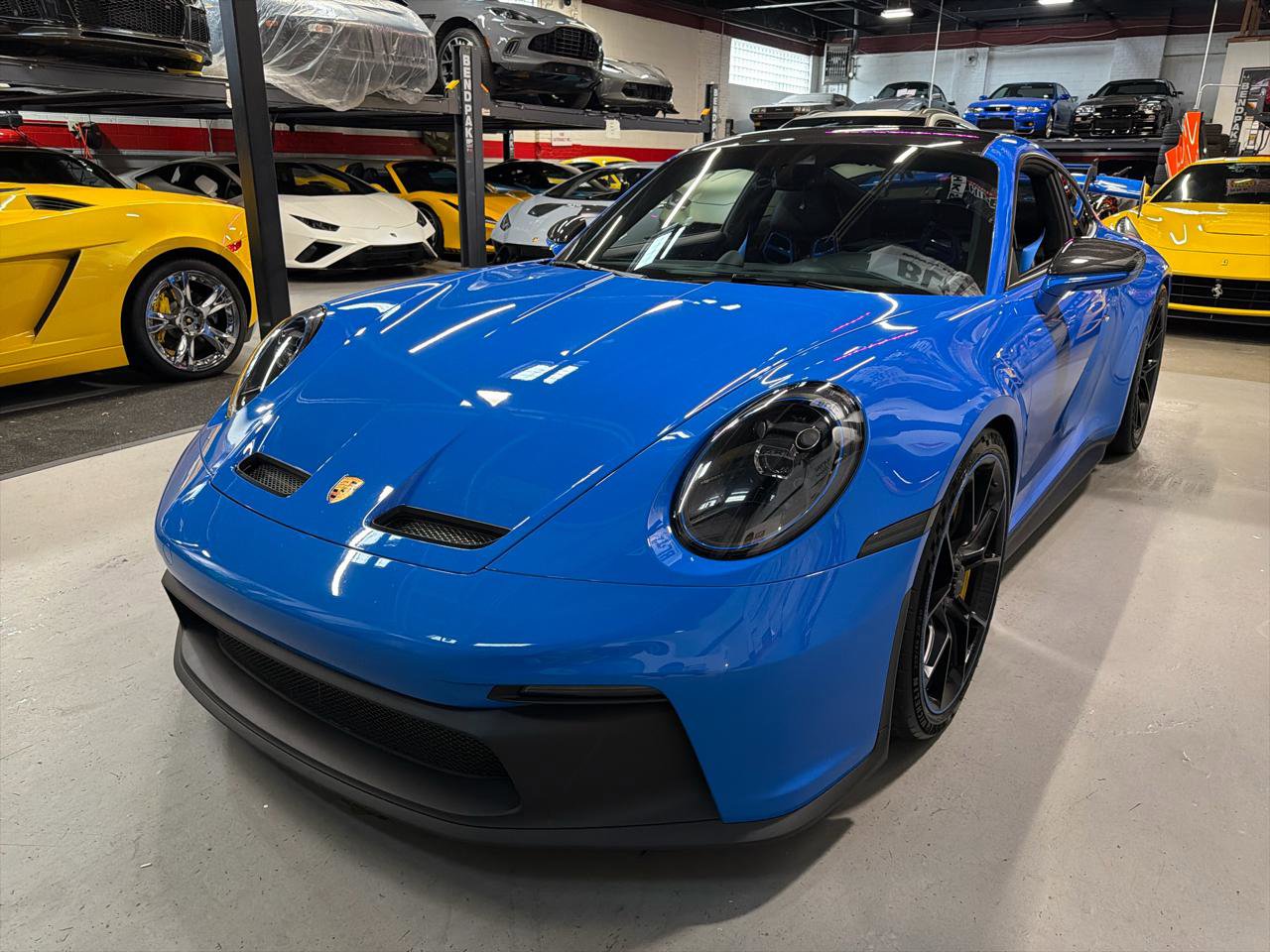 Used 2022 Porsche 911 GT3 image 11