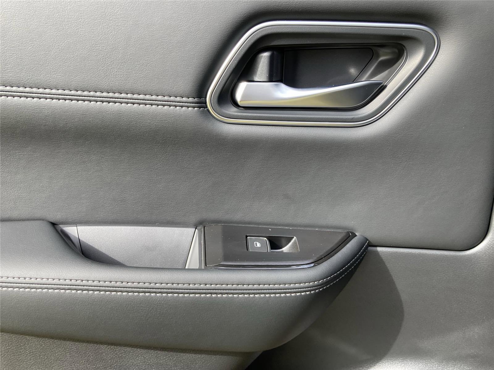 New 2026 Nissan Rogue Platinum w/ Platinum Premium Package image 30