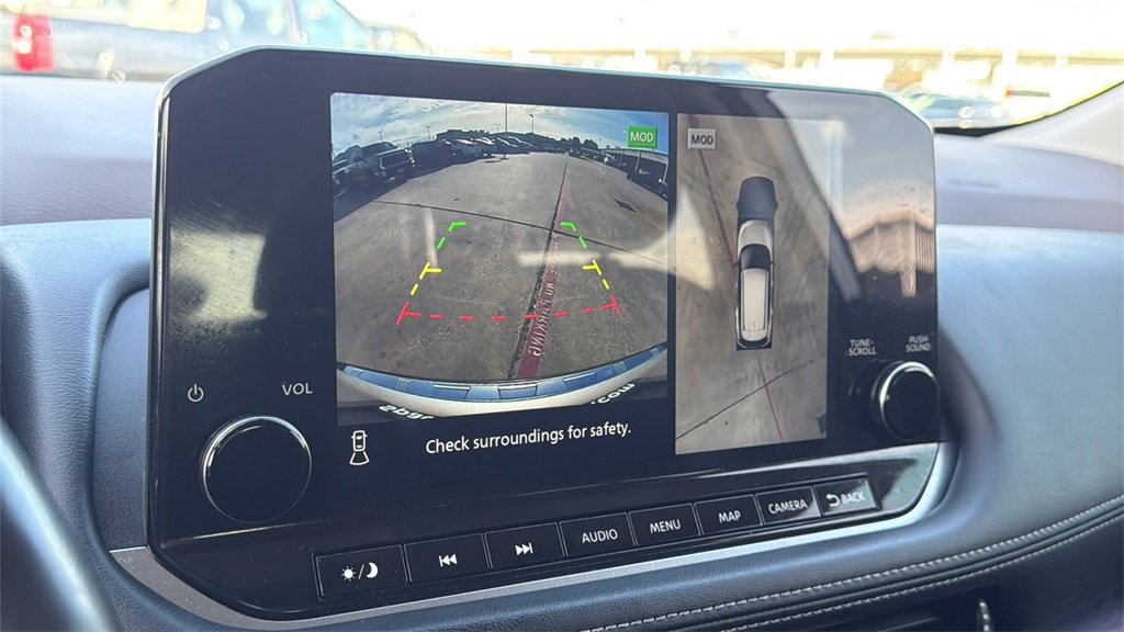 Used 2021 Nissan Rogue Platinum image 24