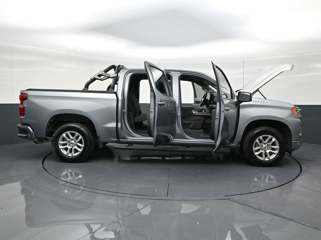 Used 2025 Chevrolet Silverado 1500 RST image 29