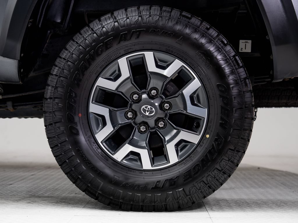 Used 2023 Toyota Tacoma TRD Off-Road AWD/4WD image 29