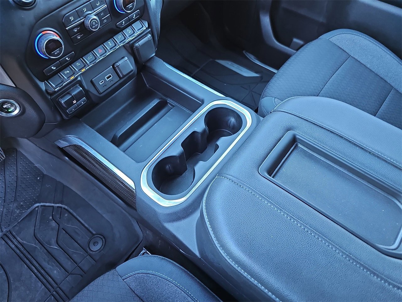 Used 2019 Chevrolet Silverado 1500 LT Trail Boss image 23