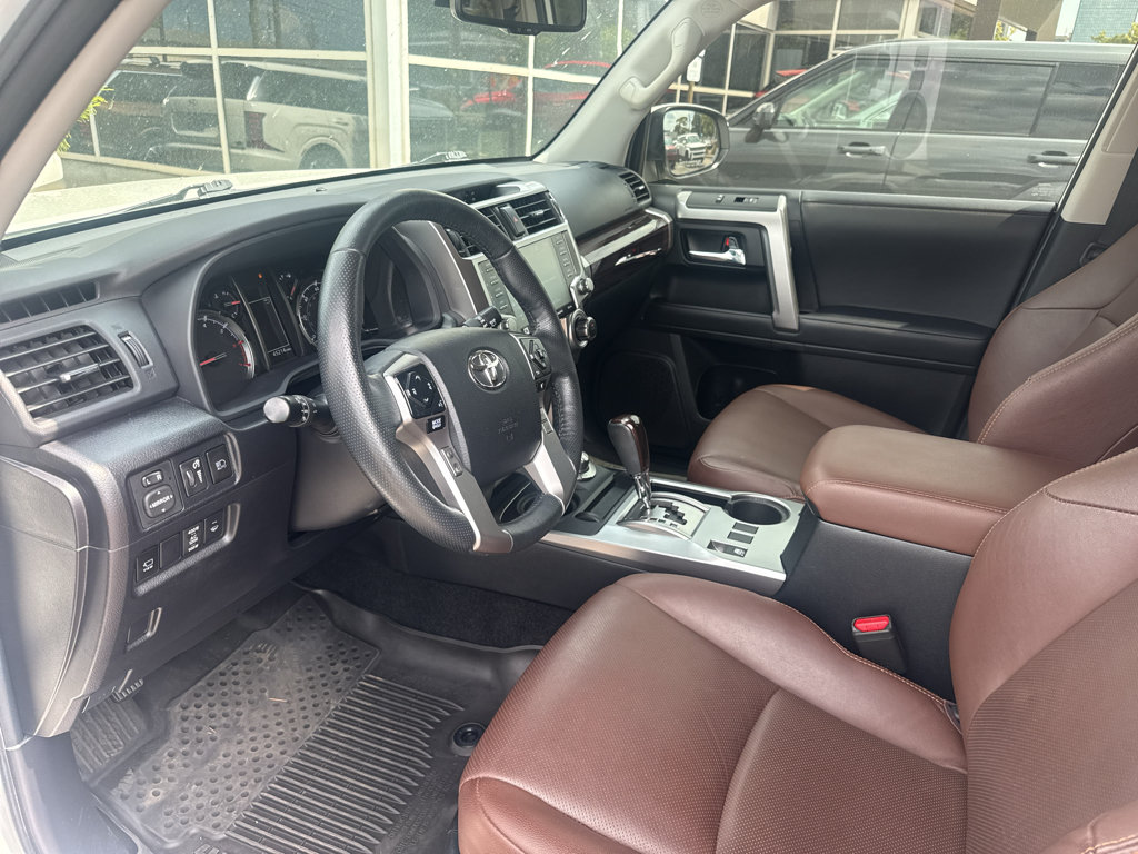 Used 2024 Toyota 4Runner Limited AWD/4WD image 11