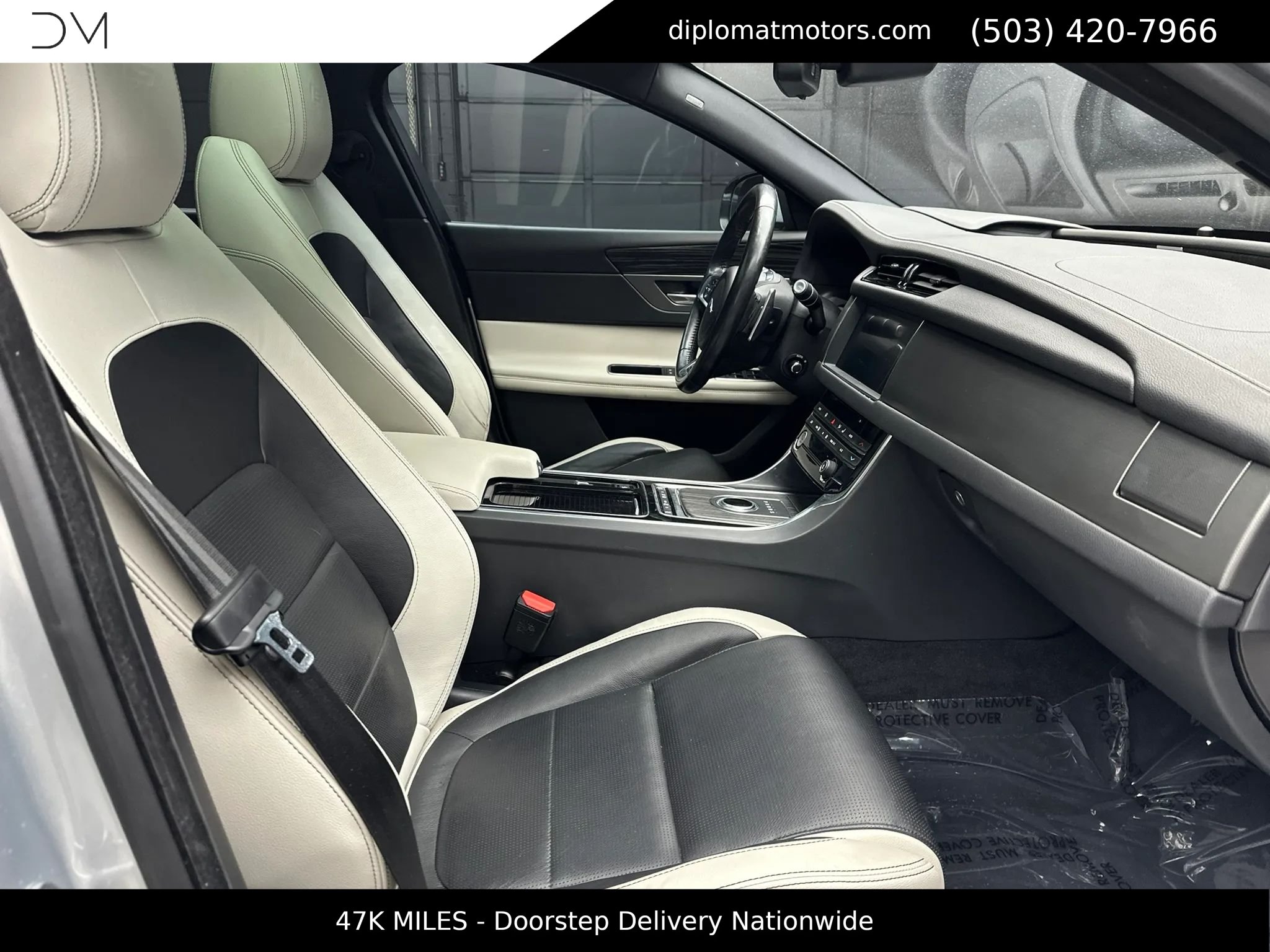 Used 2018 Jaguar XF S RWD image 20