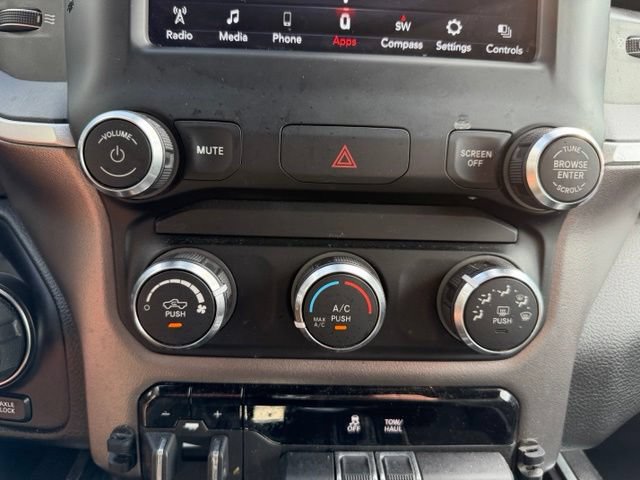 Used 2020 RAM 1500 Big Horn AWD/4WD image 39