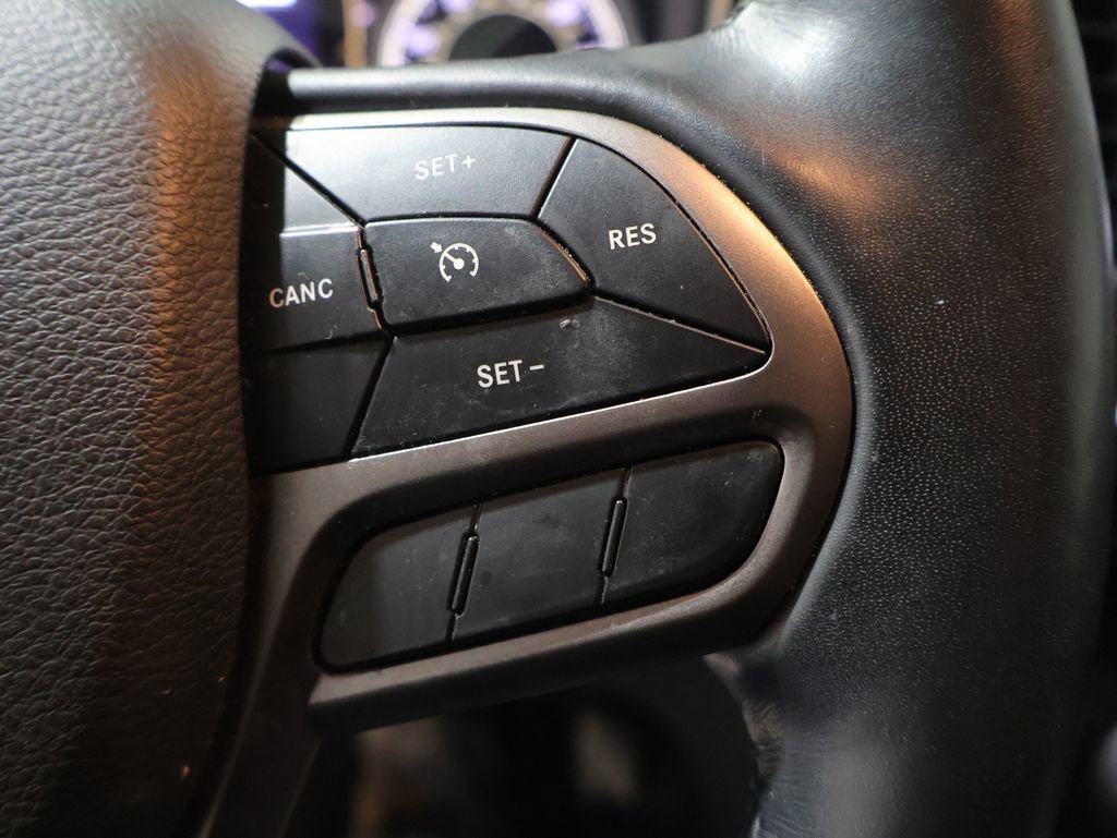 Used 2021 Jeep Cherokee Latitude Lux w/ Trailer Tow Group image 39