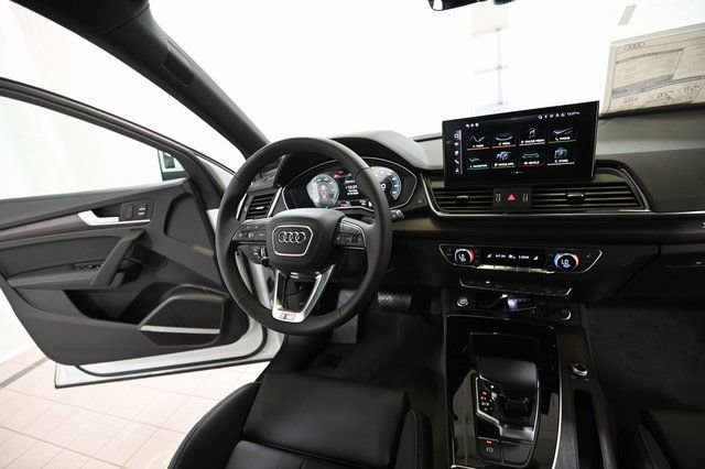 New 2025 Audi Q5 e Premium Plus image 30