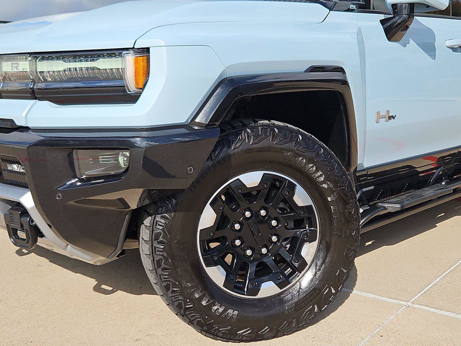 Used 2024 GMC Hummer EV 2X w/ Extreme Off-Road Package AWD/4WD image 7