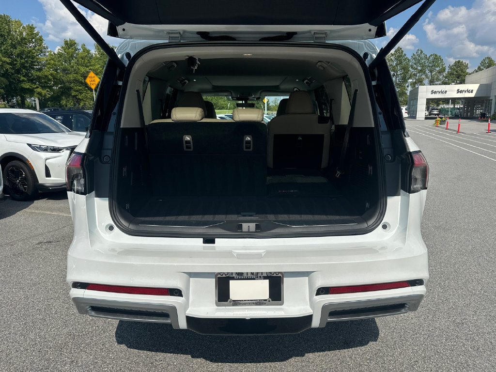 Used 2026 INFINITI QX80 Pure RWD image 15