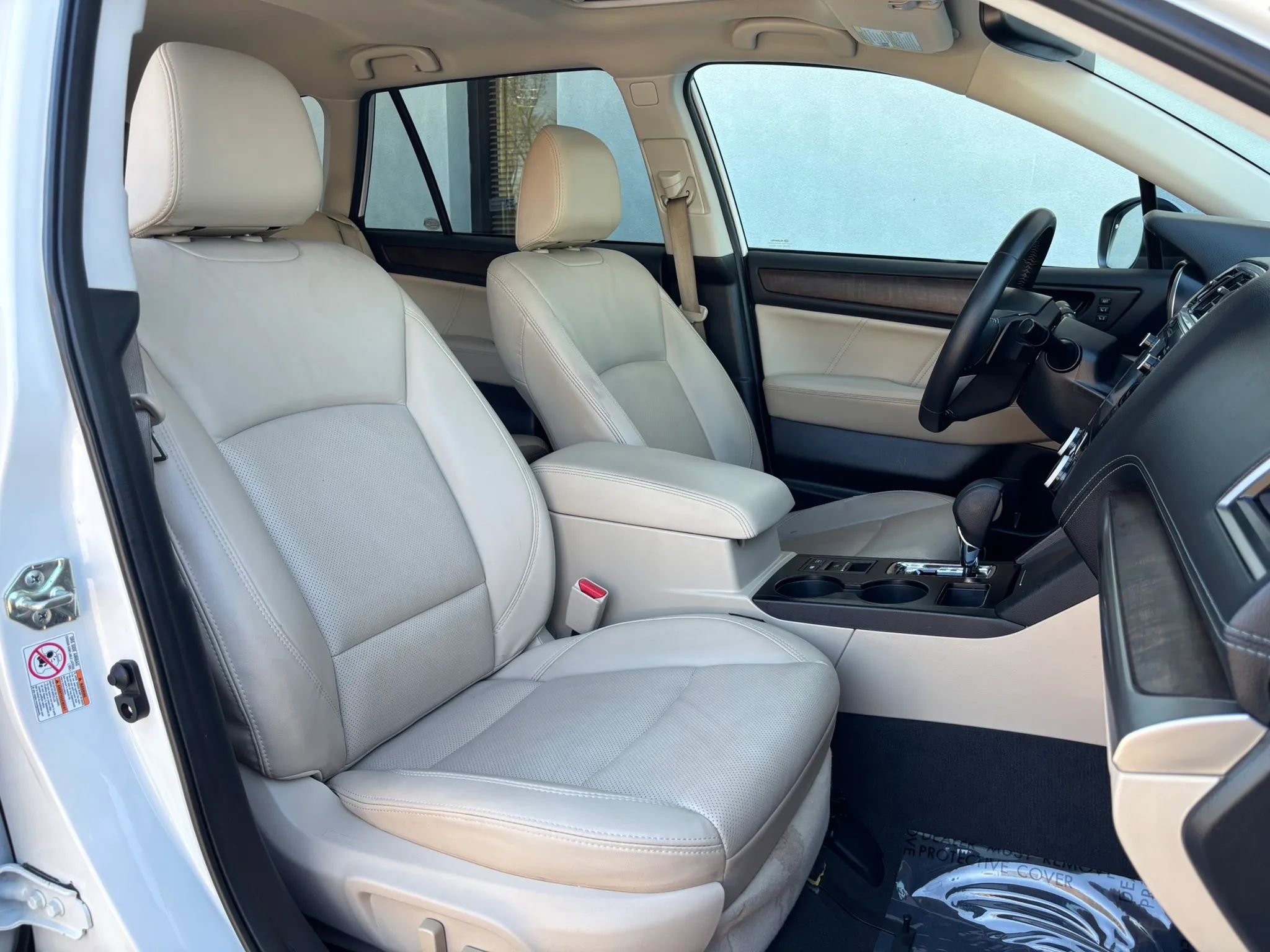 Used 2018 Subaru Outback 2.5i Limited w/ Popular Package #2 AWD/4WD image 17