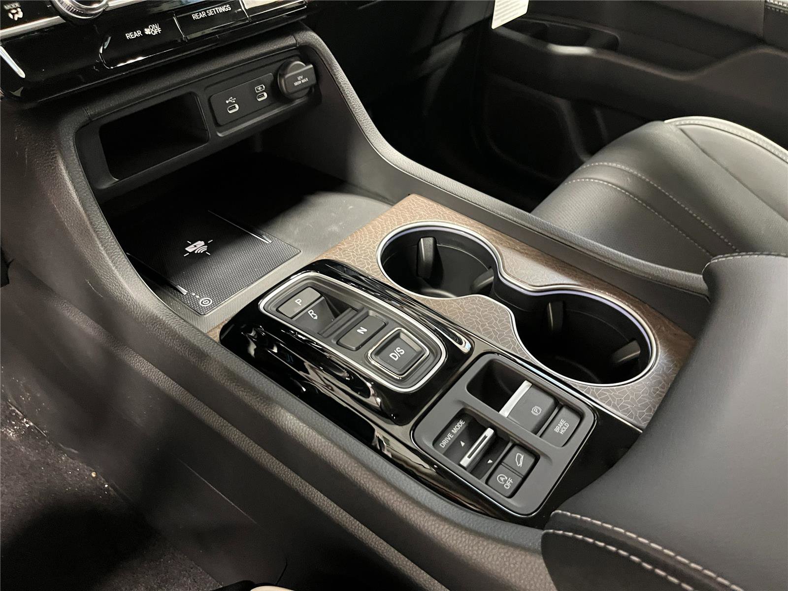 New 2026 Honda Pilot Elite image 14