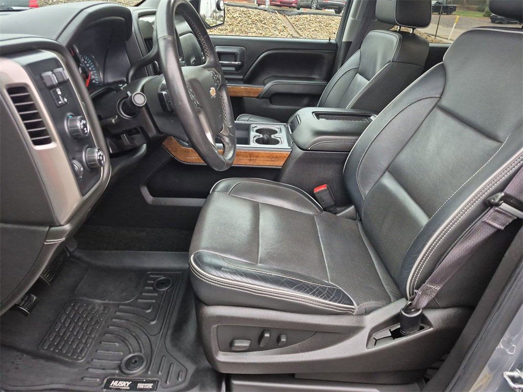 Used 2017 Chevrolet Silverado 1500 High Country image 18