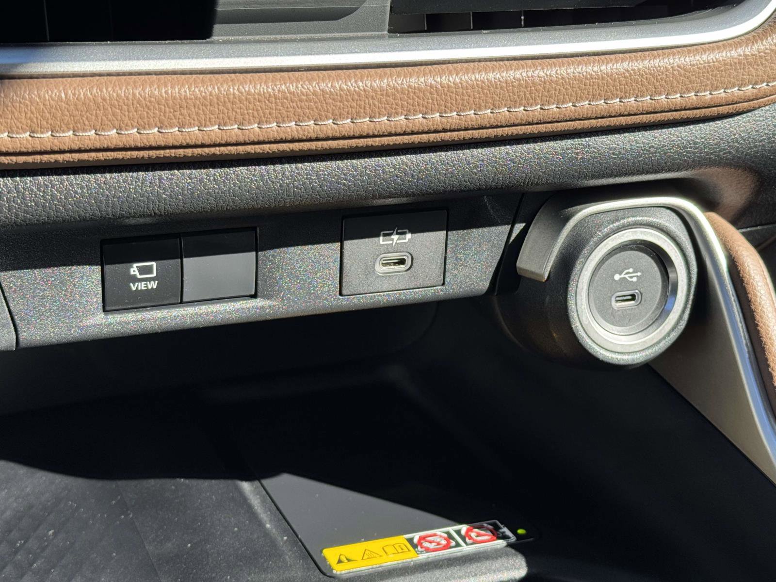 Used 2024 Toyota Grand Highlander Platinum image 28