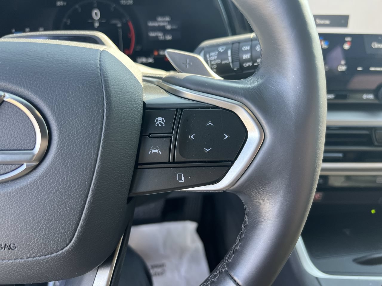 Used 2025 Lexus TX 350 AWD w/ Technology Package image 20