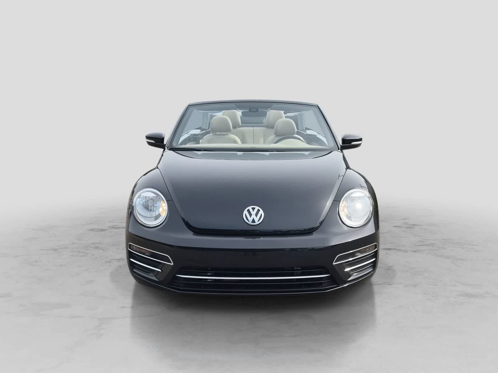Used 2019 Volkswagen Beetle 2.0T SE FWD image 3