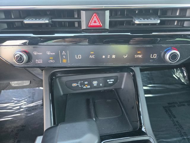 Used 2025 Kia K5 GT-Line w/ GT-Line Premium Package FWD image 17