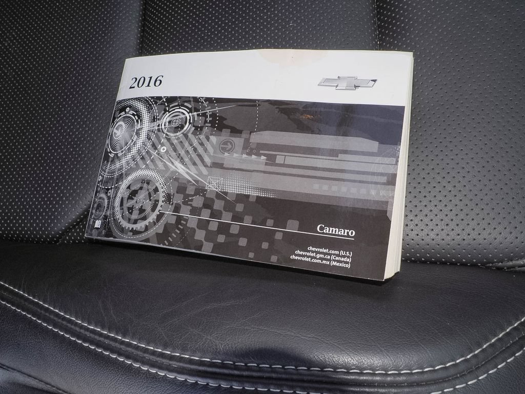 Used 2016 Chevrolet Camaro SS RWD image 40