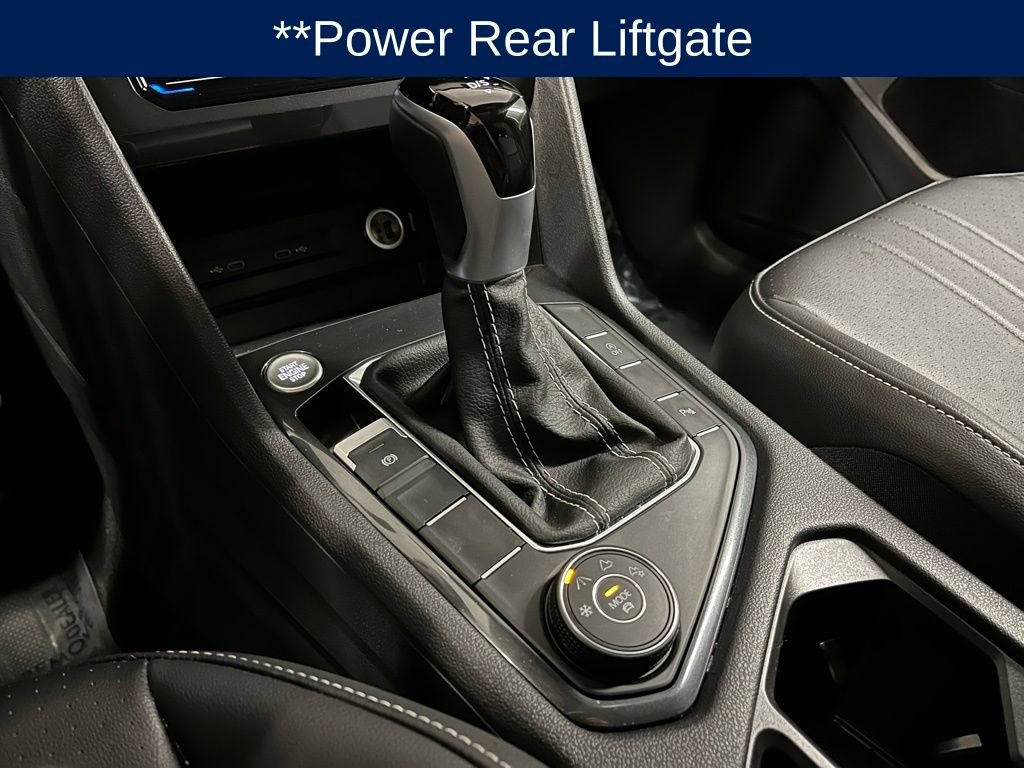 Used 2024 Volkswagen Tiguan SE R-Line image 14