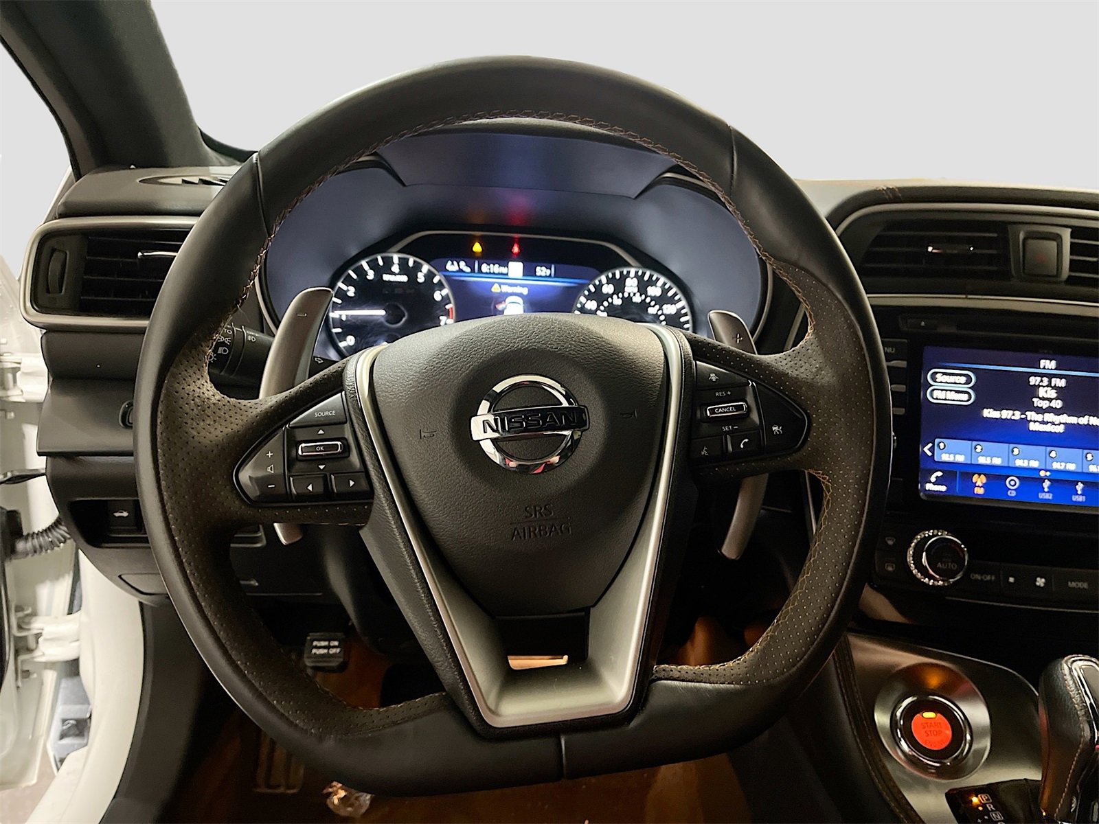 Used 2023 Nissan Maxima SR w/ Sport Mat Group image 11