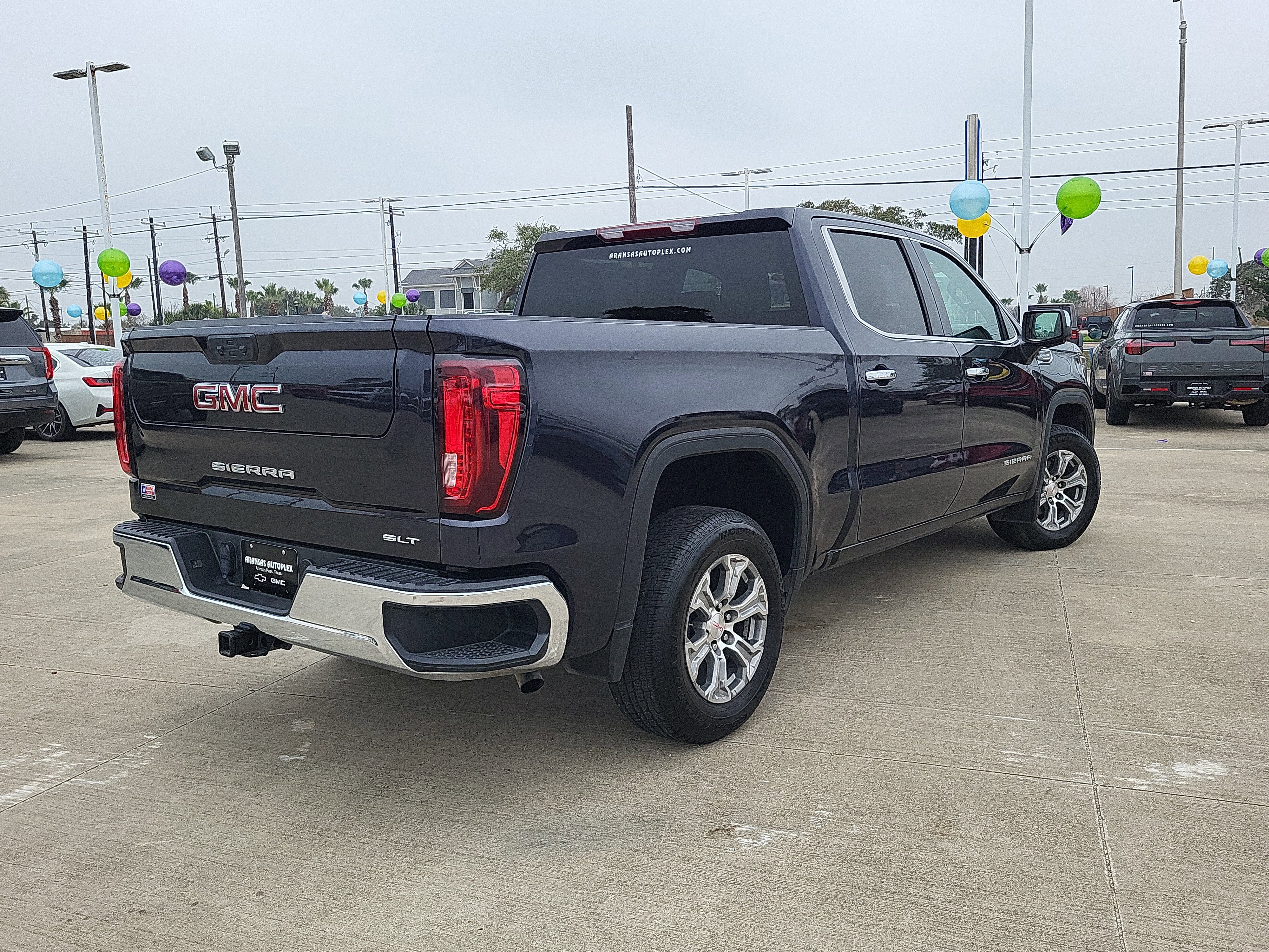 Used 2025 GMC Sierra 1500 SLT image 5