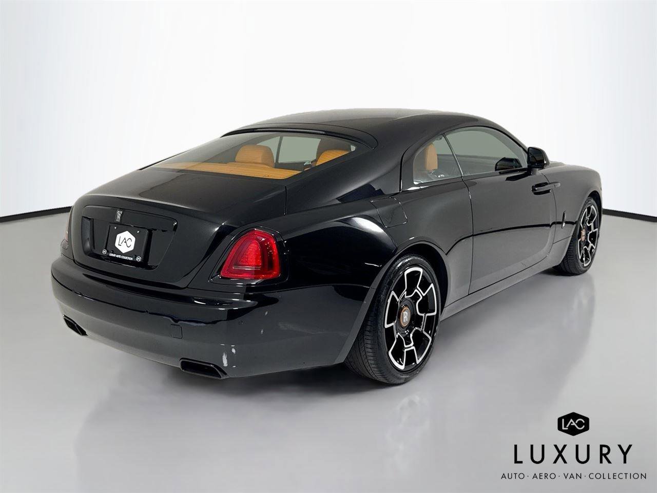 Used 2017 Rolls-Royce Wraith image 6