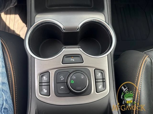 Used 2023 GMC Terrain AT4 w/ Infotainment Package II AWD/4WD image 17