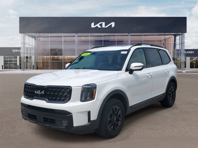 Certified 2024 Kia Telluride SX X-Pro AWD/4WD image 3