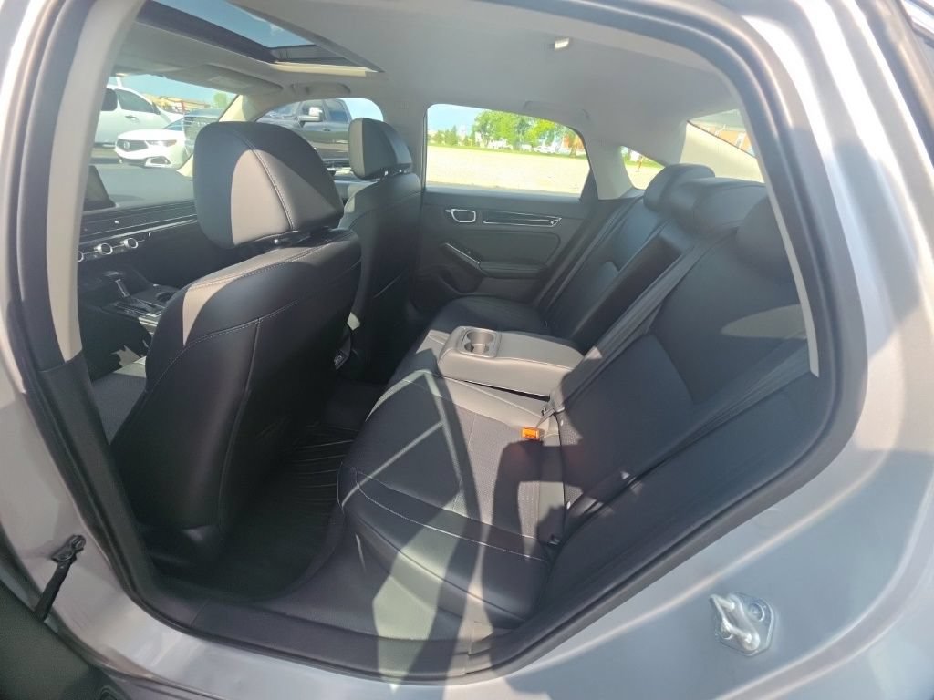Used 2022 Honda Civic Touring image 26
