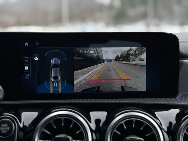 Used 2025 Mercedes-Benz CLA 250 4MATIC image 32