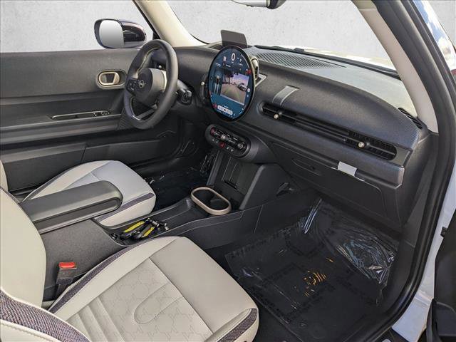 Certified 2025 MINI Cooper S image 20