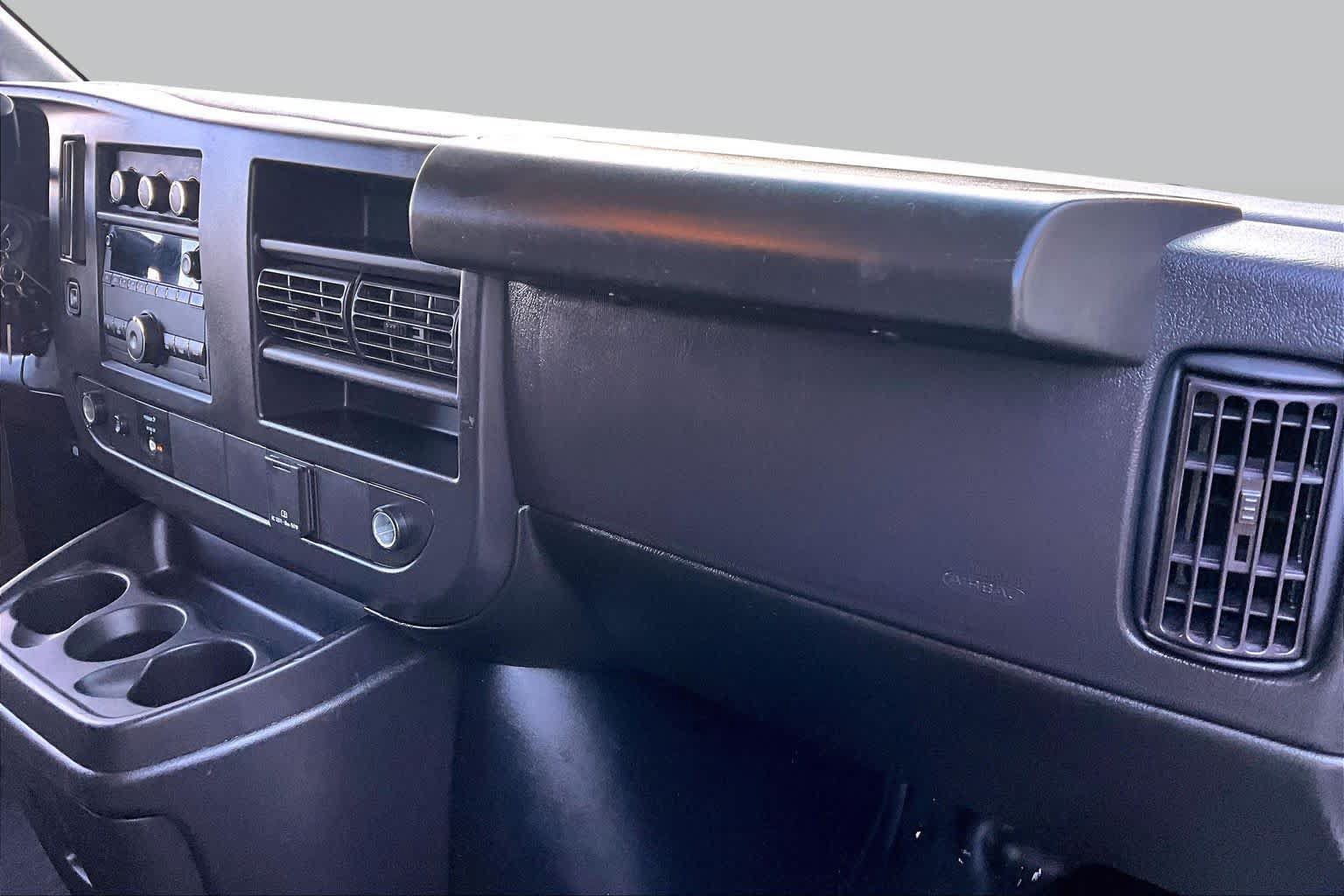 Used 2022 GMC Savana 2500 w/ Driver Convenience Package RWD image 17
