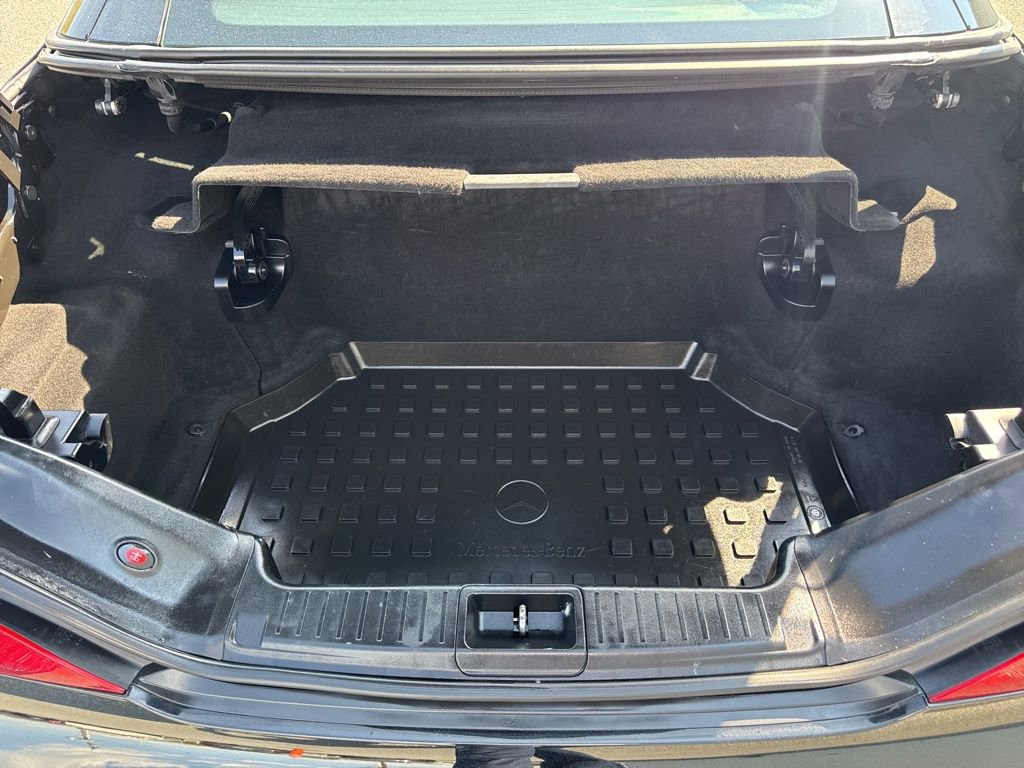 Used 2013 Mercedes-Benz SL 550 image 11