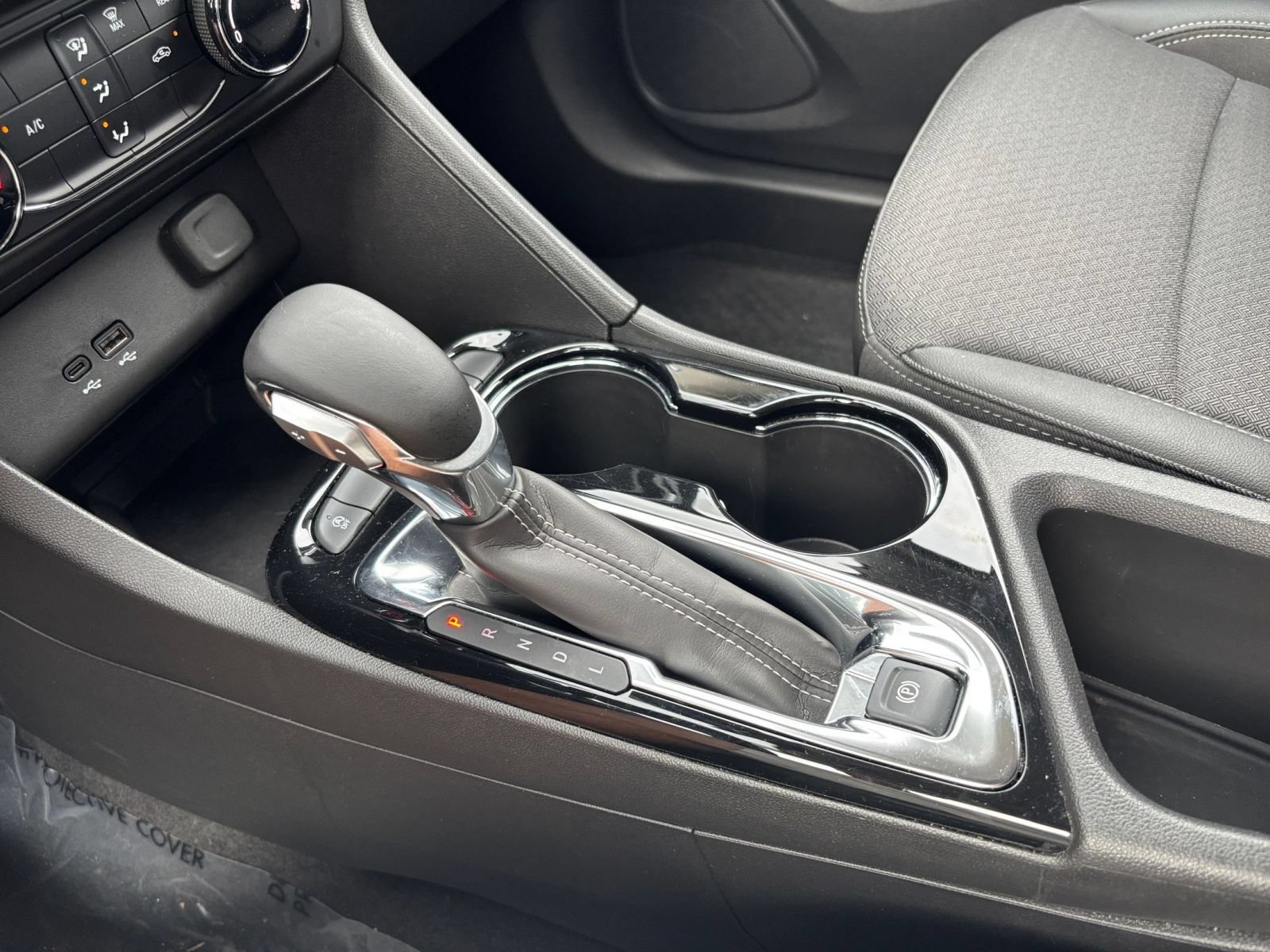 Used 2026 Buick Encore GX Preferred FWD image 39
