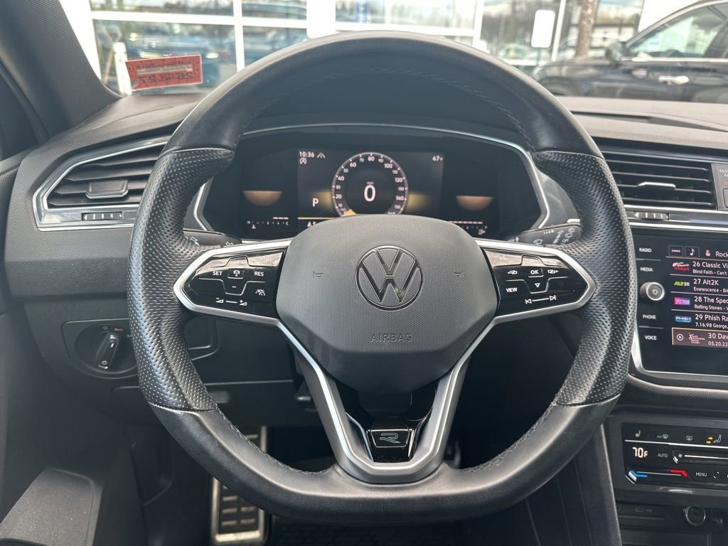 Used 2023 Volkswagen Tiguan SE R-Line AWD/4WD image 19