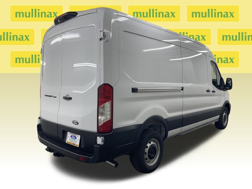 New 2026 Ford Transit 250 148 Medium Roof w/ Load Area Protection Package video 3