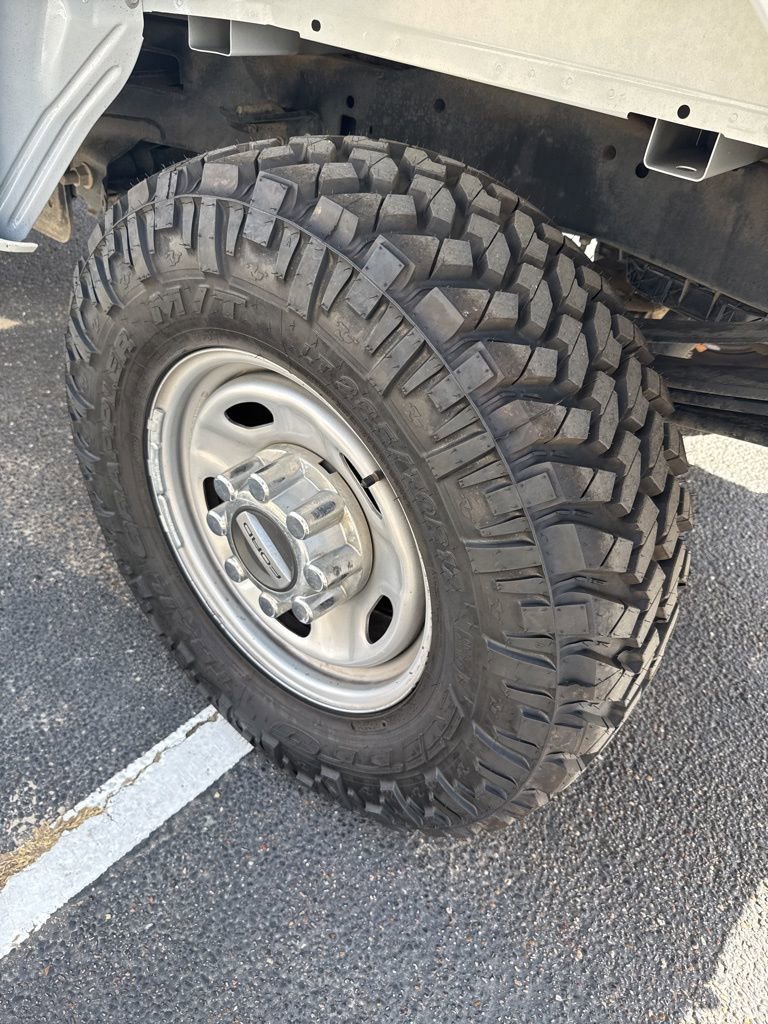 Used 2024 Ford F350 XL w/ XL Chrome Package image 4