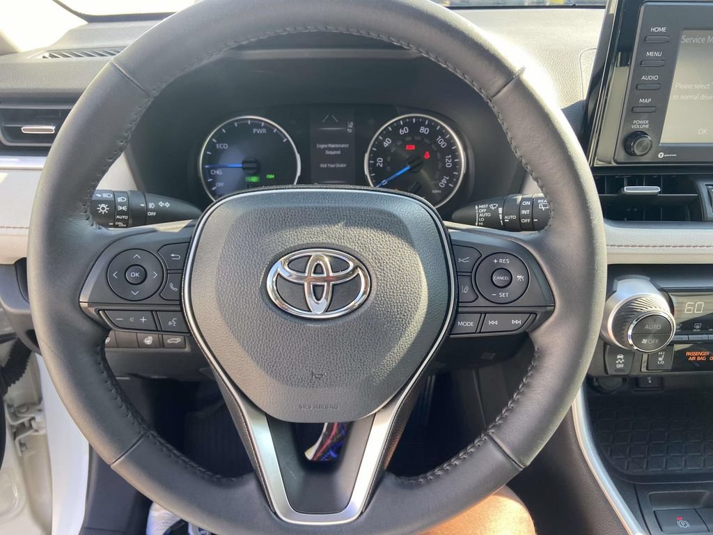 Used 2021 Toyota RAV4 XLE Premium AWD/4WD image 35