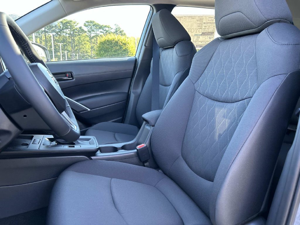 New 2026 Toyota Corolla Cross LE FWD image 26