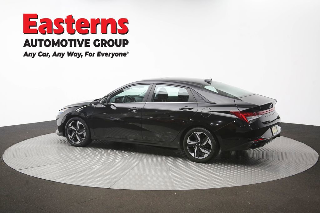 Used 2021 Hyundai Elantra SEL w/ Convenience + Premium Package FWD image 64