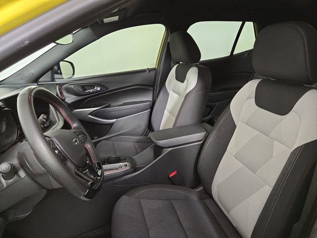 Used 2024 Chevrolet Trax RS image 13