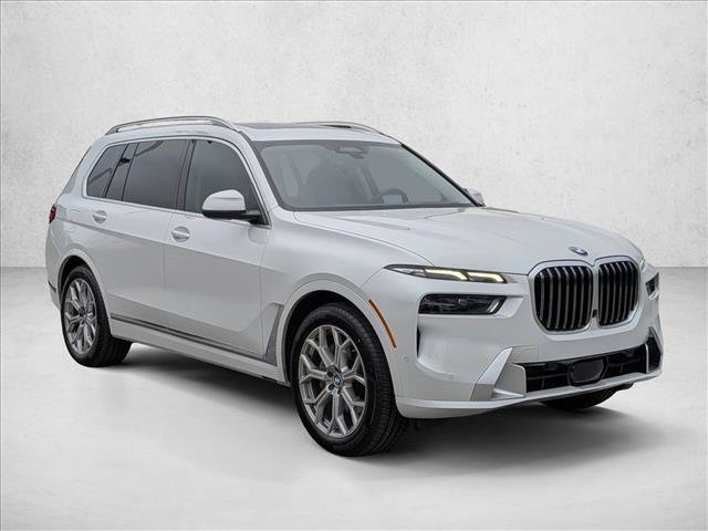 Certified 2024 BMW X7 xDrive40i AWD/4WD image 3