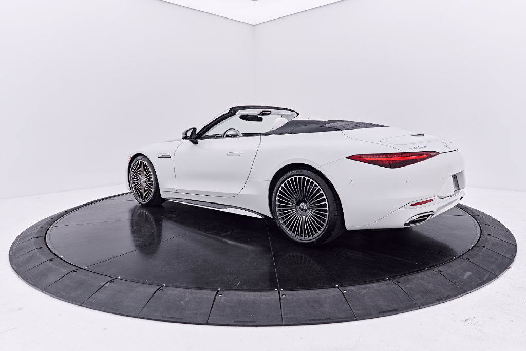 Used 2026 Mercedes-Benz Maybach SL 680 image 14