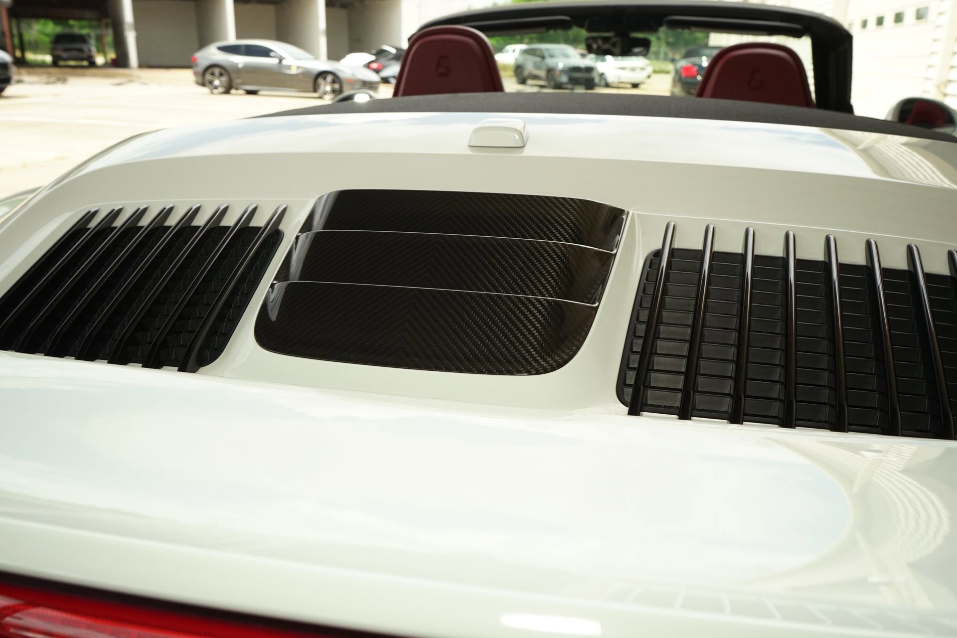 Used 2018 Porsche 911 Turbo S image 31