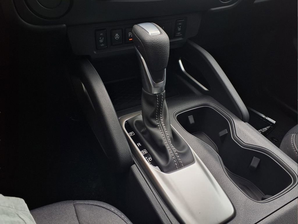 New 2026 Nissan Frontier SV w/ SV Convenience Package RWD image 18