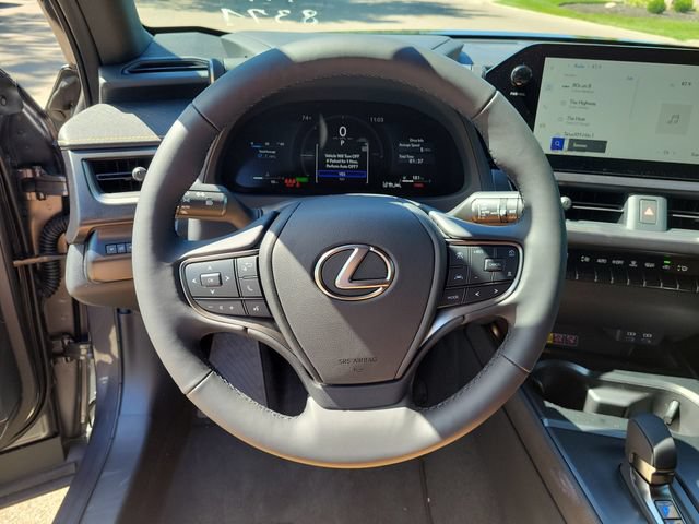 New 2026 Lexus UX 300h AWD image 20