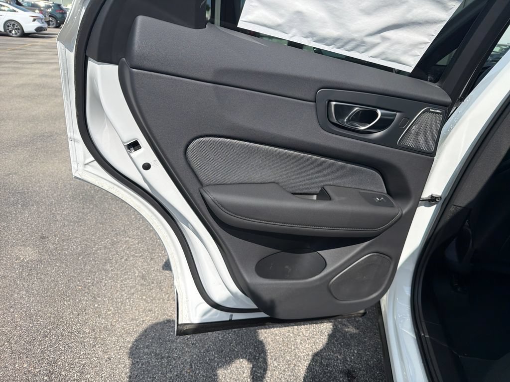 New 2026 Volvo XC60 T8 Polestar AWD/4WD image 13