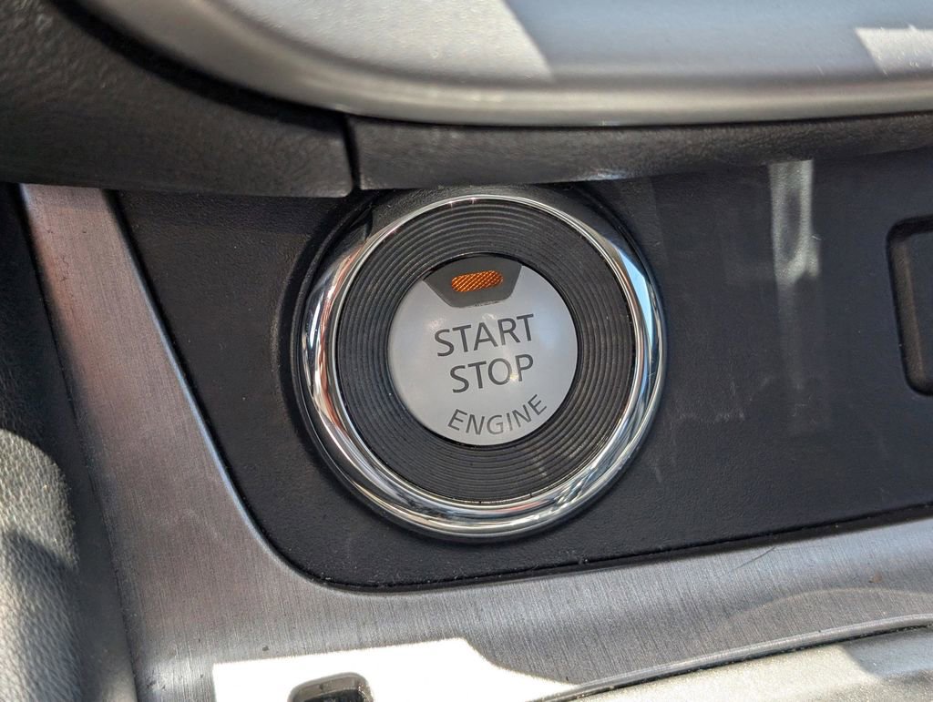 Used 2023 Nissan Murano SV FWD image 25