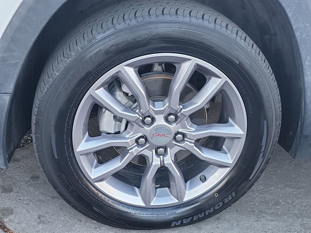Used 2022 GMC Terrain SLT image 22