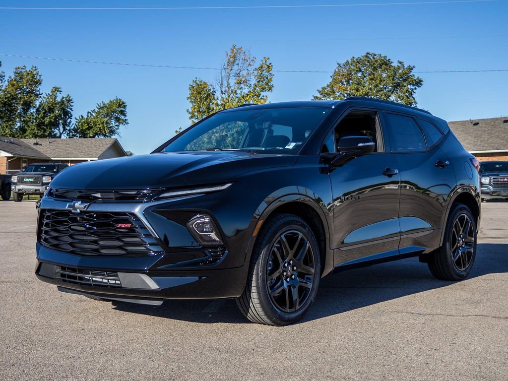New 2025 Chevrolet Blazer RS w/ Driver Confidence II Package image 4